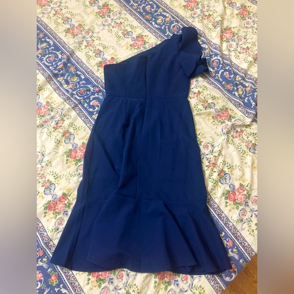 One shoulder ruffle dress - Picture 5 of 6